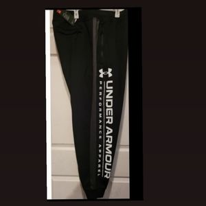 UNDER ARMOUR JOGGER